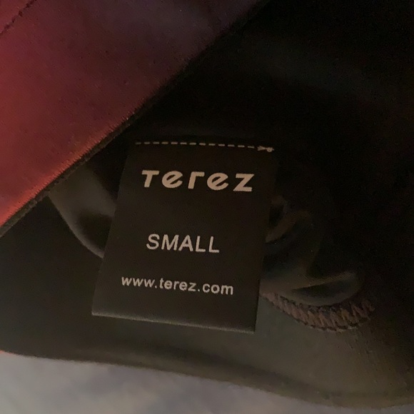 Terez Vision Rainbow Sports Bra NWT Sz Small - Picture 11 of 12